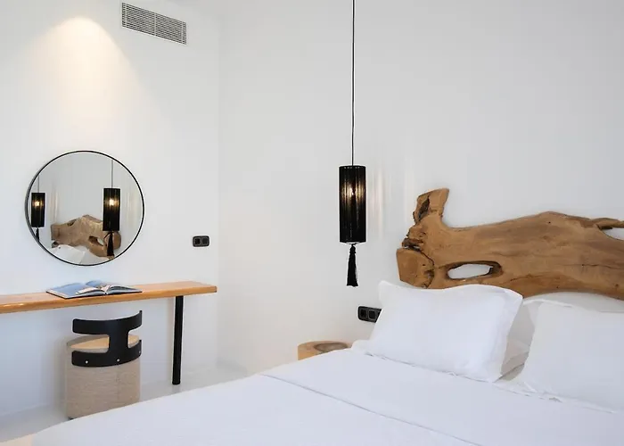 Aora Ftelia Mykonos Villa